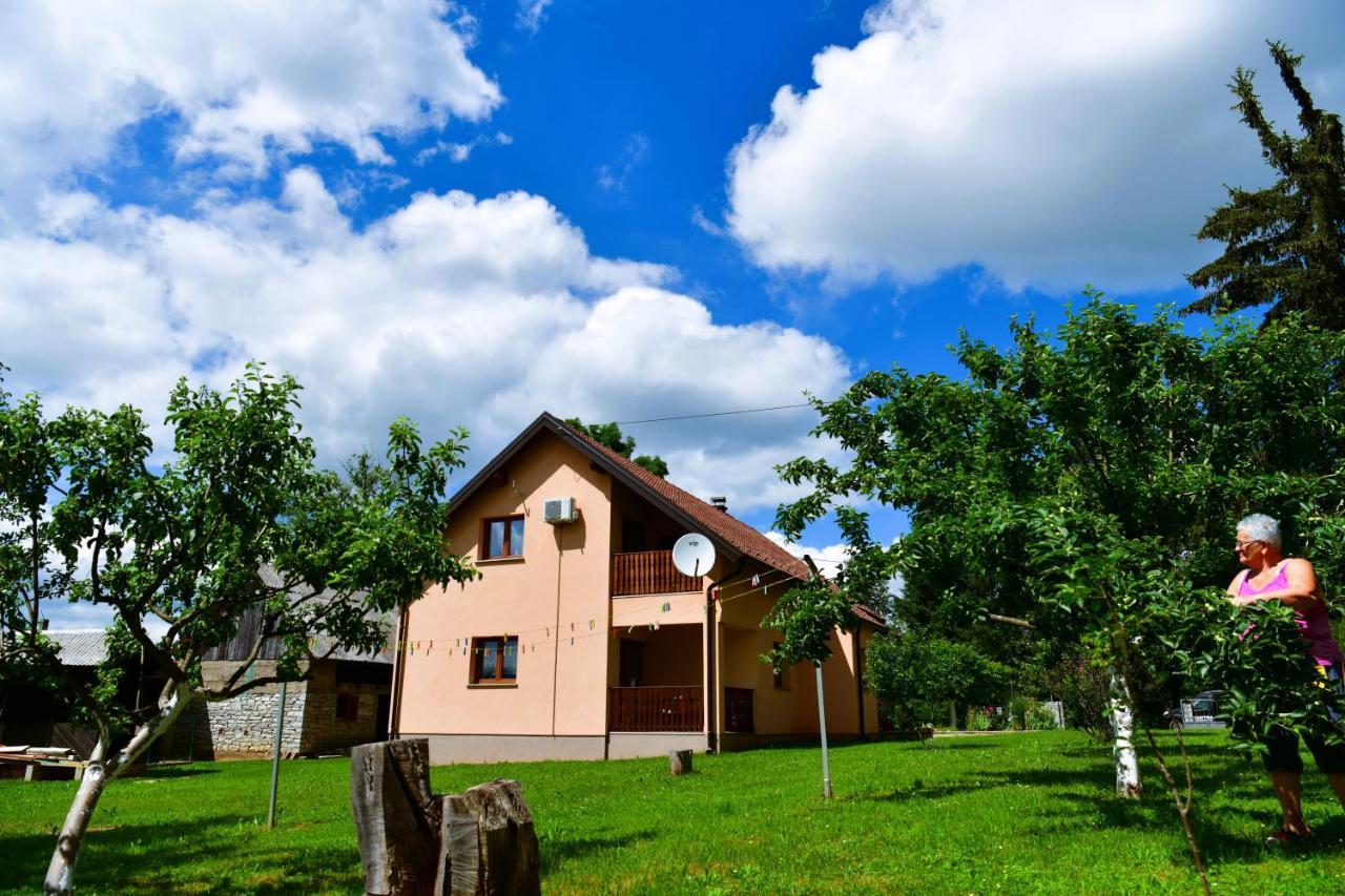 Apartman Jelena Раковица Екстер'єр фото