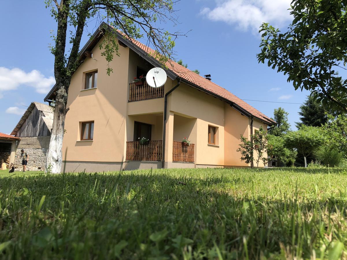 Apartman Jelena Раковица Екстер'єр фото